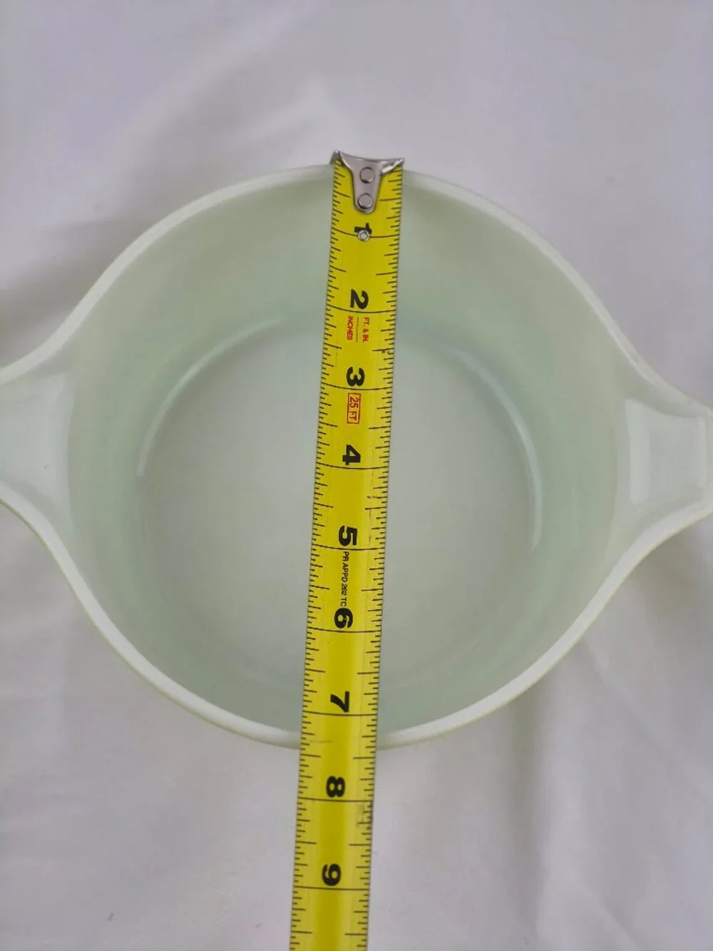 Pyrex 474-B 1.5 Quart Casserole Dish 
